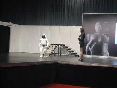 АСИМО / ASIMO