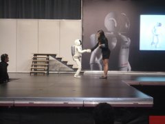 АСИМО / ASIMO