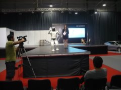 АСИМО / ASIMO